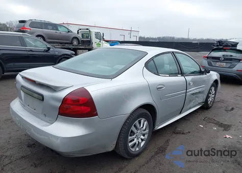 2004 Pontiac Grand Prix Gt1 z USA, uszkodzony, nr VIN 2G2WP522541334203